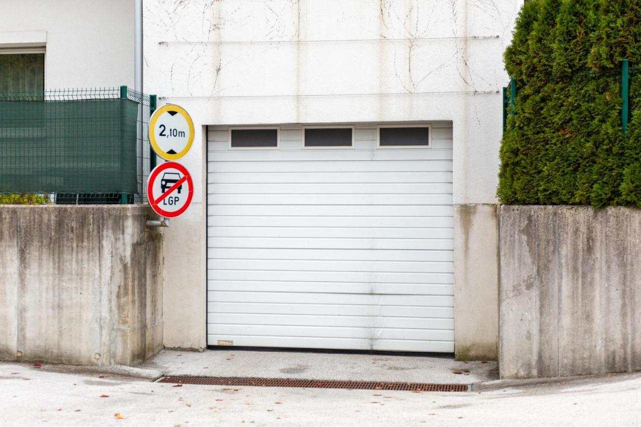 Vigorous Bled Apartment Exterior photo